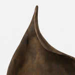 Cargar imagen en el visor de la Galería, Sculpted leaf tip and curved edge