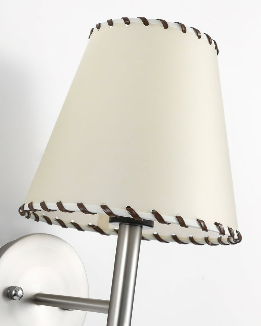 BC2 Wall Lamp