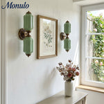 Charger l'image dans la visionneuse de galerie, Applique murale vintage en verre laiteux festonné Eloise - Éclairage d'appoint moderne pour salle de bain et chambre