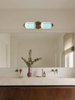 Cargar imagen en el visor de la Galería, Aplique de pared horizontal Eloise de cristal vintage americano con forma de farol
