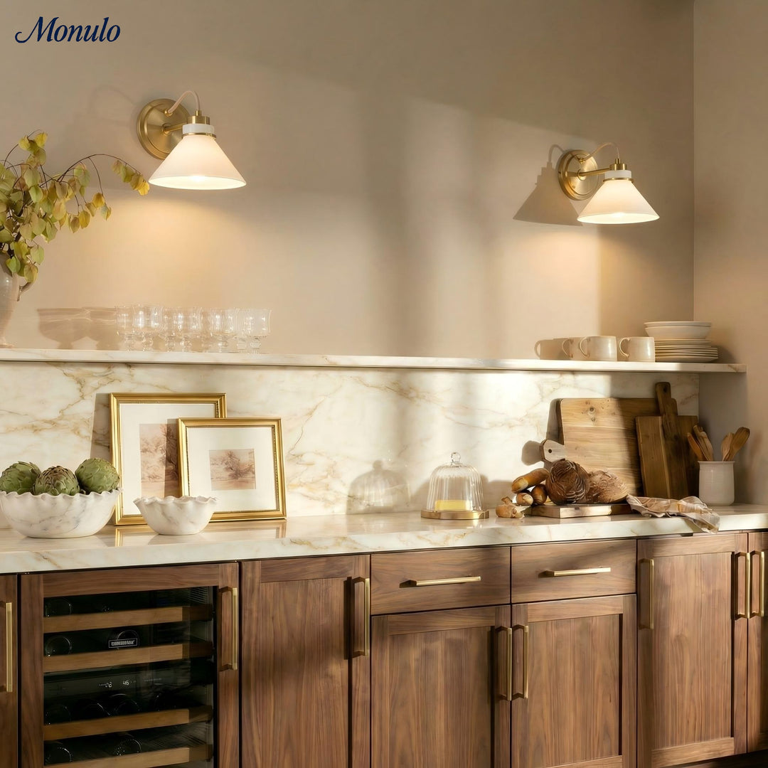 Aplique de pared Aurenza con brazo curvo y forma de globo: lámpara de pared industrial moderna para baño, dormitorio y pasillo.