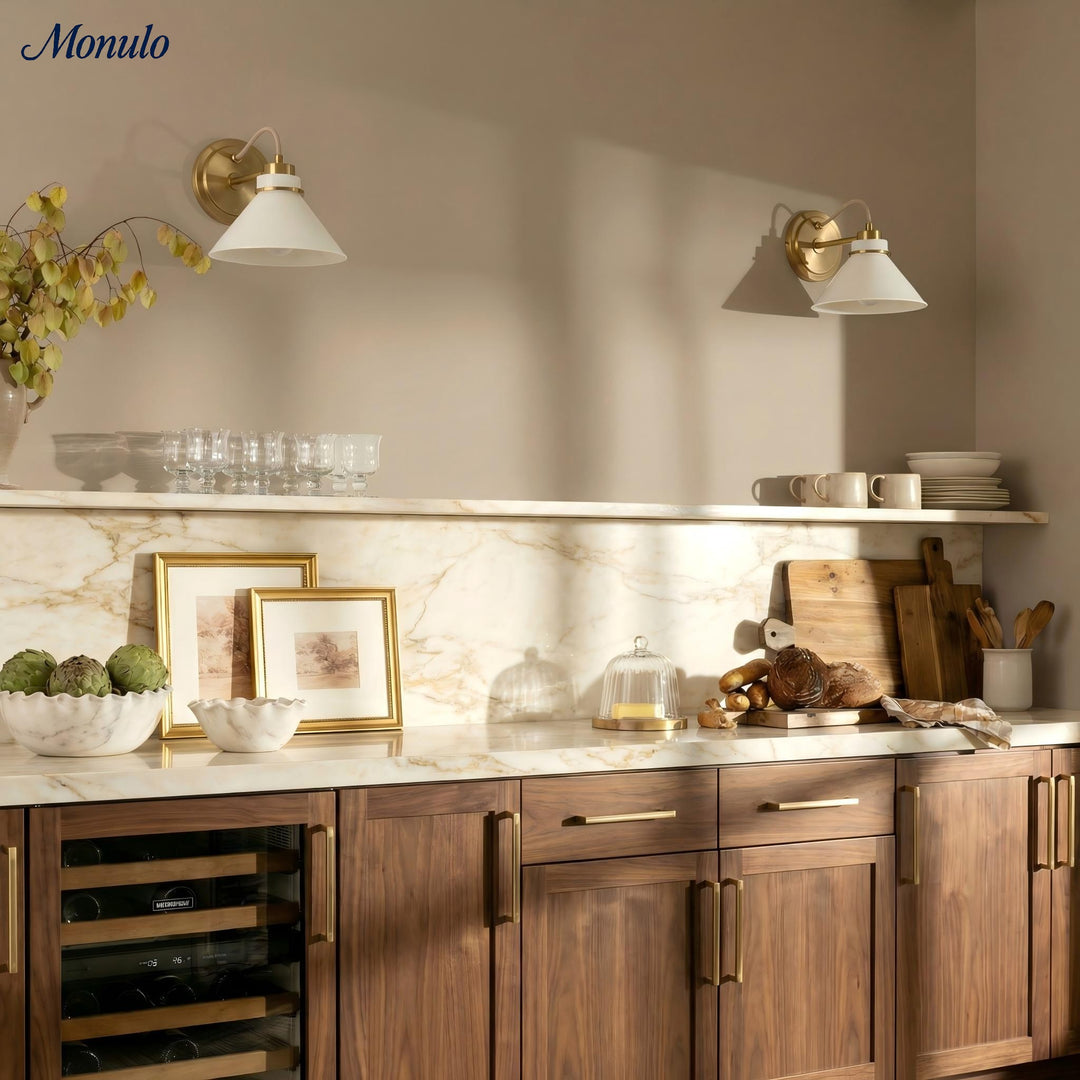 Aplique de pared Aurenza con brazo curvo y forma de globo: lámpara de pared industrial moderna para baño, dormitorio y pasillo.