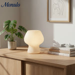 Charger l'image dans la visionneuse de galerie, Lampe de table moderne Rivrona en verre côtelé – Éclairage d'accent design pour chambre et salon