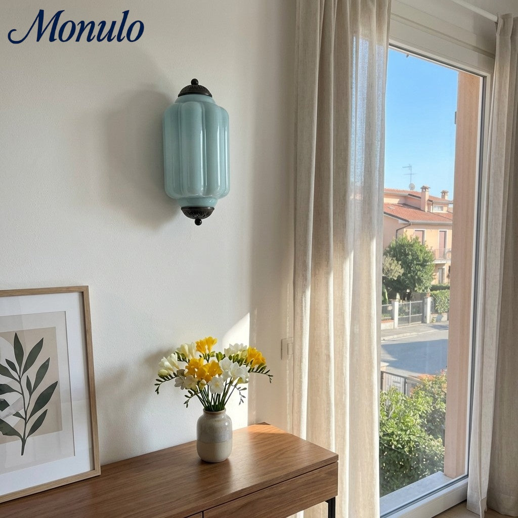 Applique murale vintage en verre laiteux festonné Eloise - Éclairage d'appoint moderne pour salle de bain et chambre