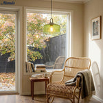 Cargar imagen en el visor de la Galería, Lámpara colgante de vidrio acanalado: lámpara colgante vintage de vidrio verde con un toque moderno.