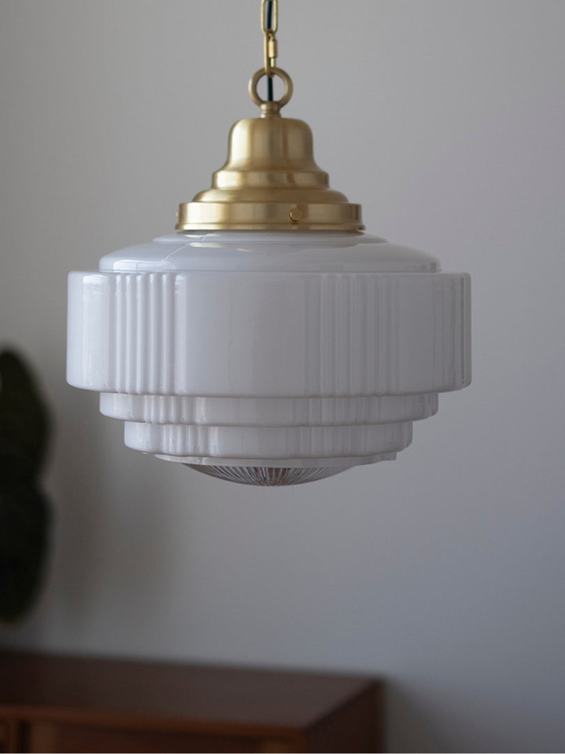 Opalglas Pendelleuchte – Vintage Milchglas Pendelleuchte im Art Deco Stil