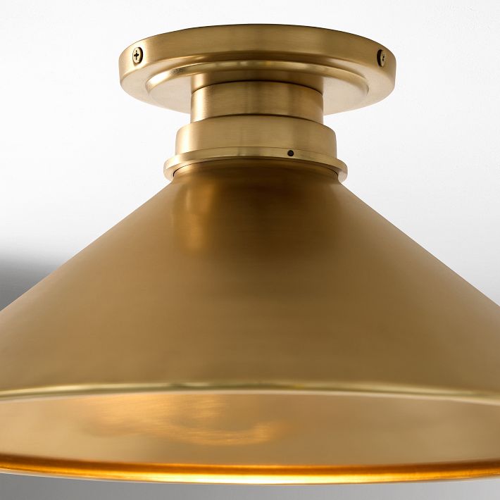 Aurenza Flush Mount: Lámpara de techo rústica con un diseño sencillo y elegante