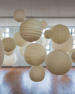 Bild in Gallery-Viewer laden, White Washi Paper Plug-In Pendant