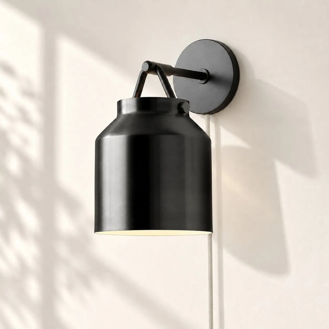 Hanton Modern Minimalist Nordic Plug-In Wall Sconce for Bathroom and Hallway