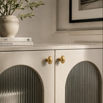 Cargar imagen en el visor de la Galería, Pigeon egg cabinet knob finish collection