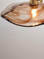 Charger l'image dans la visionneuse de galerie, Amber Floral Glass Brass Swag Pendant