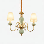 Charger l'image dans la visionneuse de galerie, Lustre Branche Série Altoris avec Abat-jours en Tissu – Lustre en Laiton et Céramique pour Salon