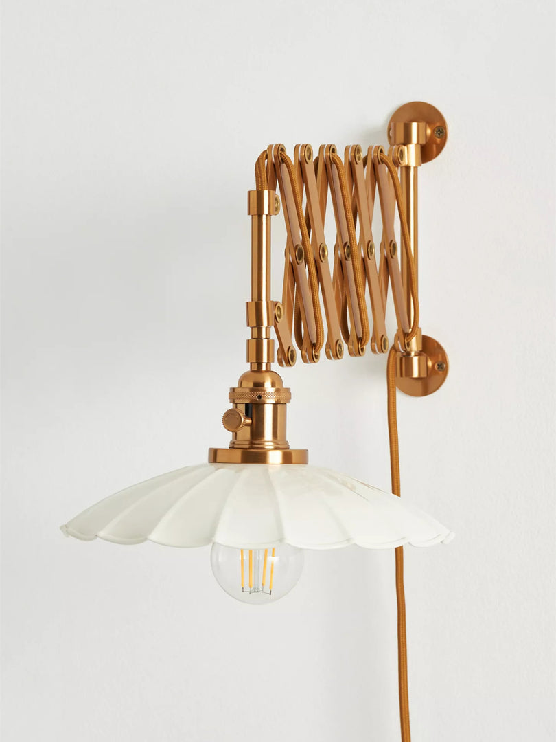 Furium Brass Accordian Wall Sconce - Retro Scalloped Bedside Lighting