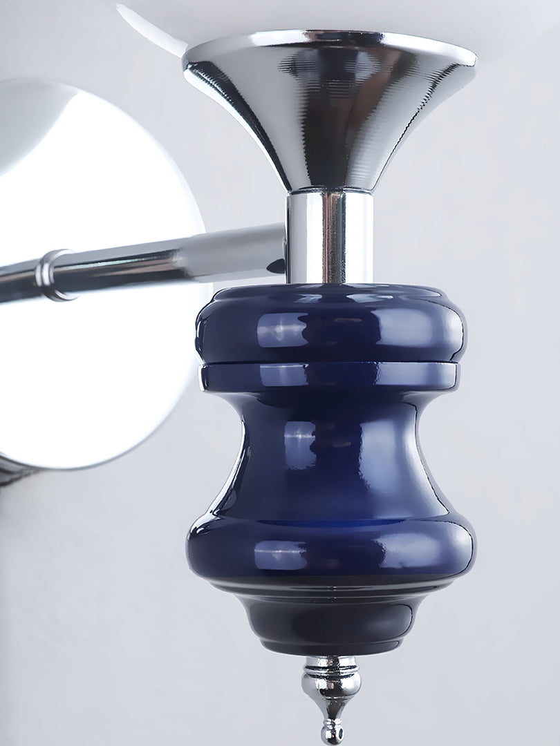 Aplique Conor de Timeless Home