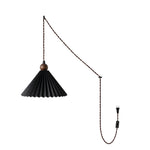 Charger l'image dans la visionneuse de galerie, Pleated Ceramic Plug-In Swag Pendant
