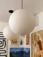 Bild in Gallery-Viewer laden, White Paper Lantern Plug-In Pendant