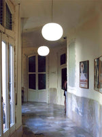 Bild in Gallery-Viewer laden, Frosted White Oval Plug-In Pendant Light