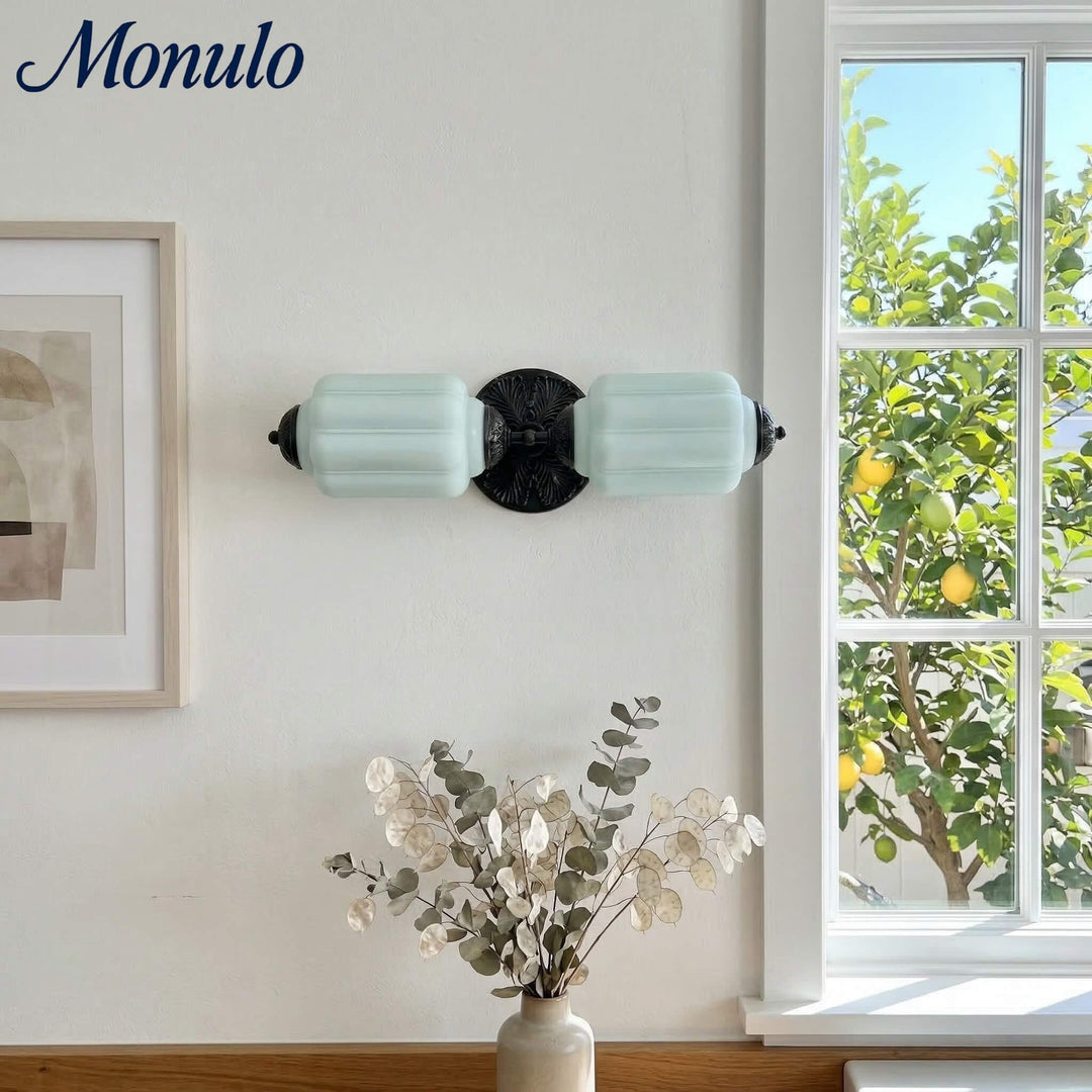 Applique murale vintage en verre laiteux festonné Eloise - Éclairage d'appoint moderne pour salle de bain et chambre