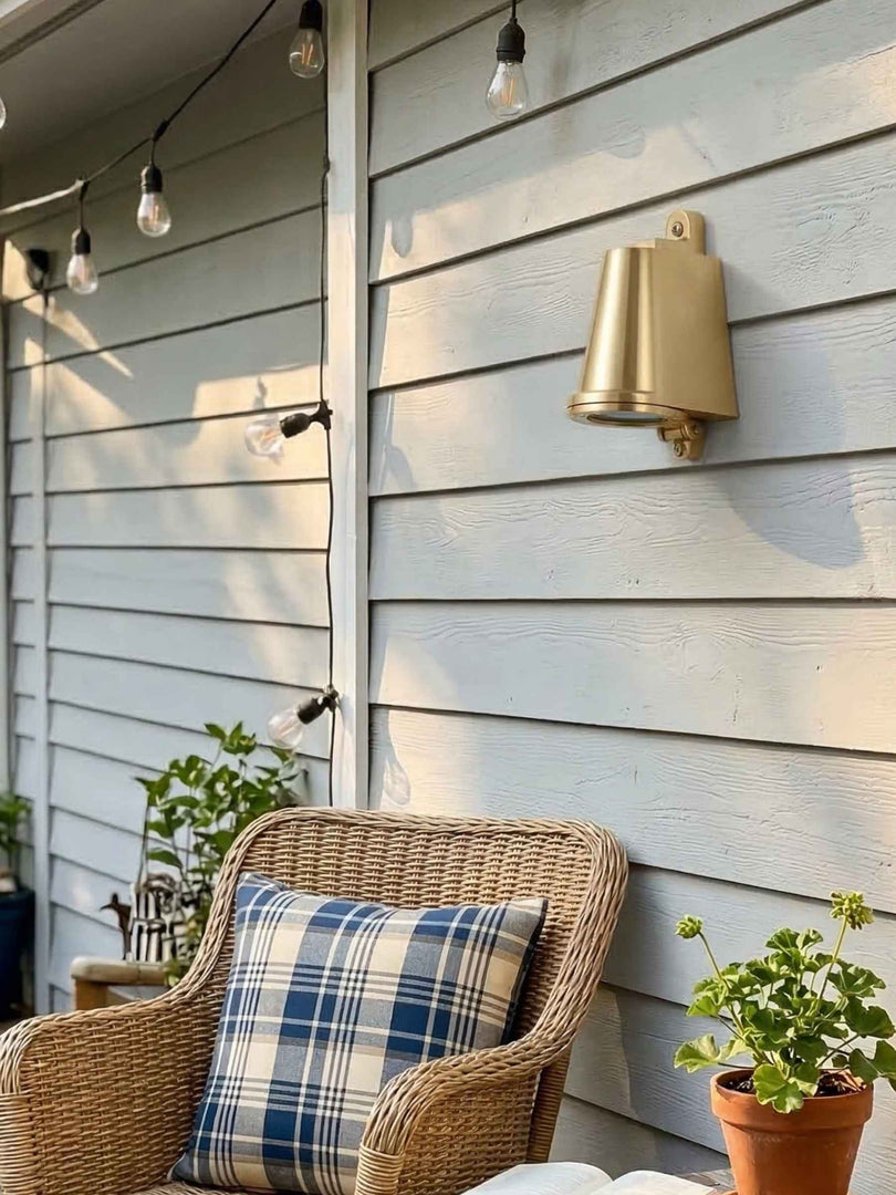 Industrial Outdoor Wall Light – Waterproof Sconce with Bluebell Shape