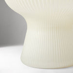 Cargar imagen en el visor de la Galería, Lámpara de mesa Novarise de vidrio acanalado: iluminación decorativa de vidrio texturizado
