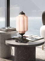 Charger l&#39;image dans la visionneuse de galerie, Lampe de table LED Eloise vintage en verre
