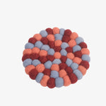 Cargar imagen en el visor de la Galería, Coral blue handmade felt ball coaster