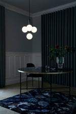 Bild in Gallery-Viewer laden, Rounded Brass Glass Plug-In Pendant Light