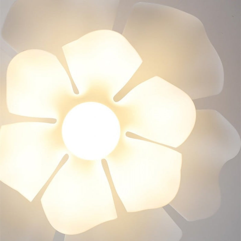Sculptural Flower Pendant Lamp