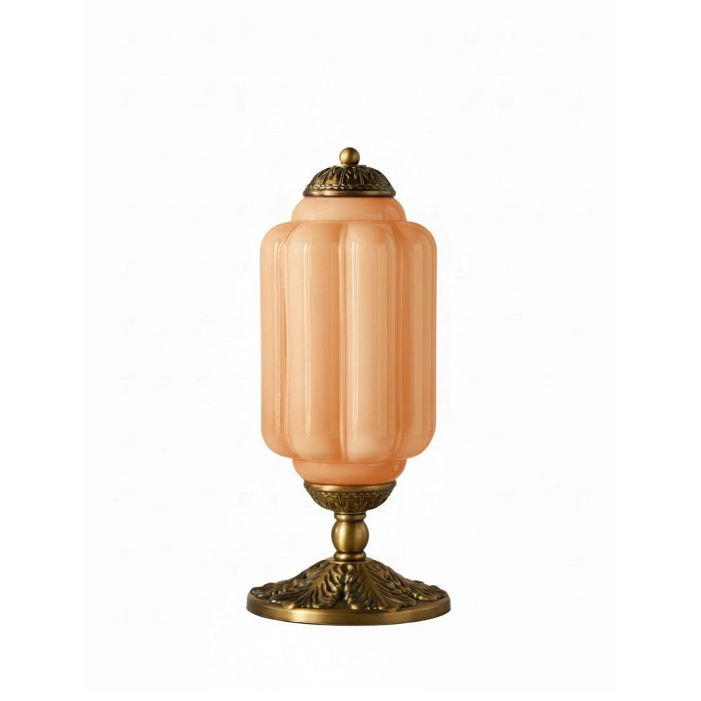 Eloise Muschelschalen-Glasschirm Vintage-inspirierte Tischlampe für Schlafzimmer und Wohnzimmer Akzentbeleuchtung