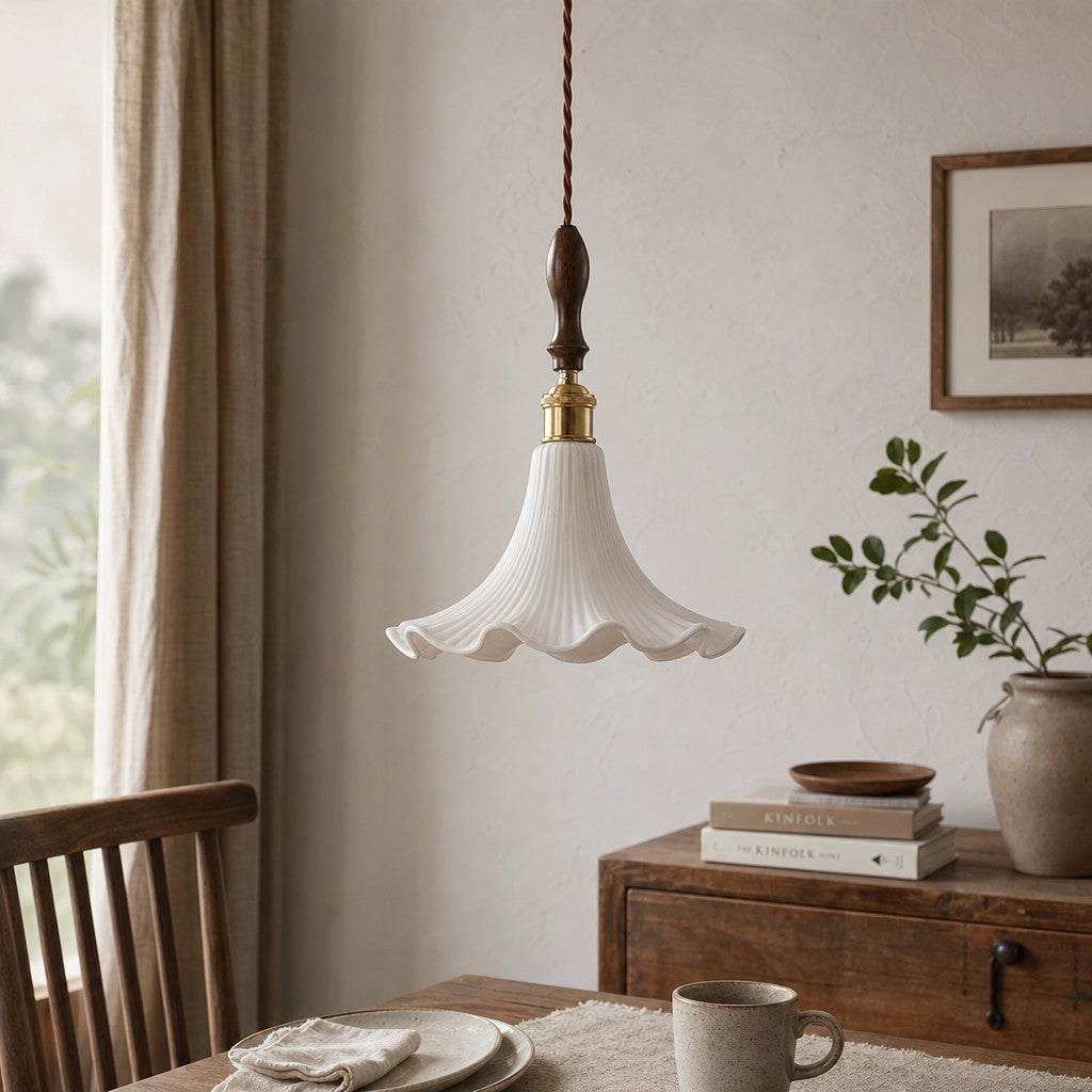 Cazelle French Vintage Flower Pendant Light – Retro Floral Hanging Lamp for Bedroom and Entryway