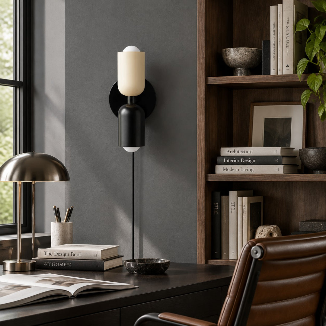 Couleur Double Up-and-Down Plug-In Wall Light