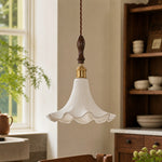 Bild in Gallery-Viewer laden, Cazelle French Vintage Flower Pendant Light – Retro Floral Hanging Lamp for Bedroom and Entryway