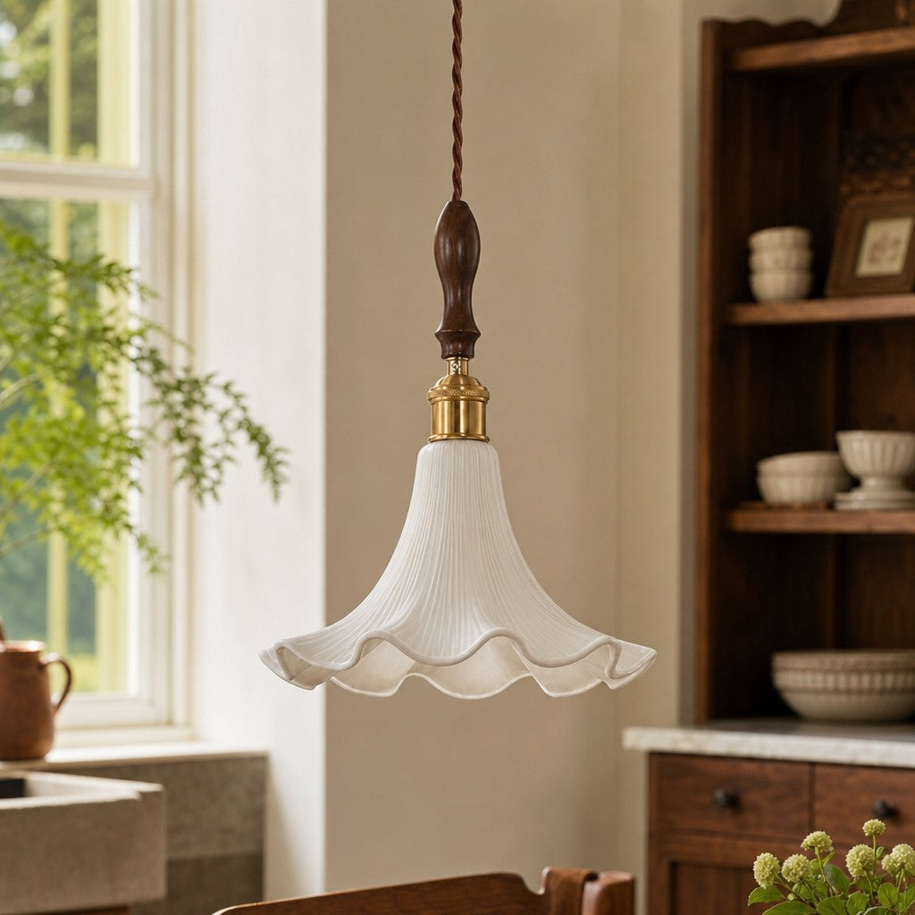 Cazelle French Vintage Flower Pendant Light – Retro Floral Hanging Lamp for Bedroom and Entryway