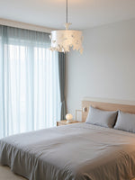 Bild in der Galerieansicht laden, Vintage Trommel Schmetterling Anhänger Lampe – Elegante Beleuchtung für Schlafzimmer, Esszimmer
