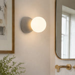 Bild in Gallery-Viewer laden, Sculptural Concrete Globe Wall Lamp