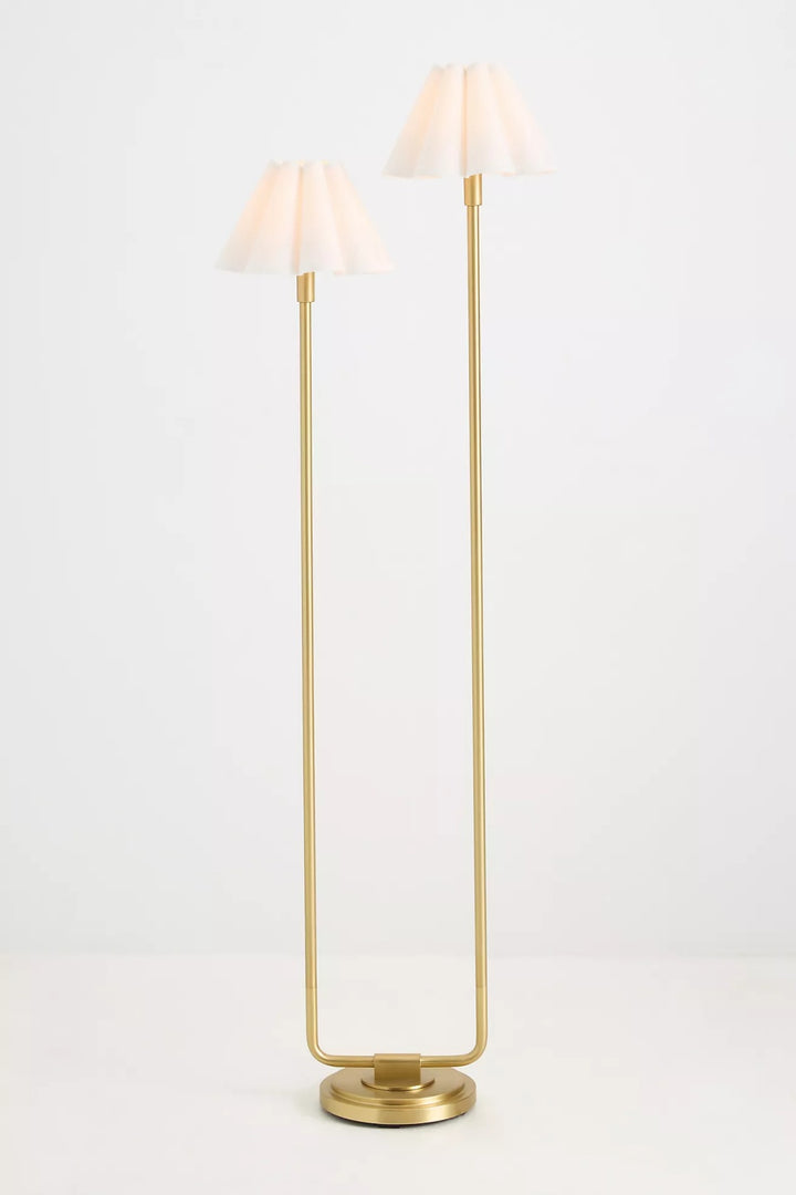 Capirise Gold Scalloped Shade Floor Lamp - Contemporary Metal Lighting for Bedroom