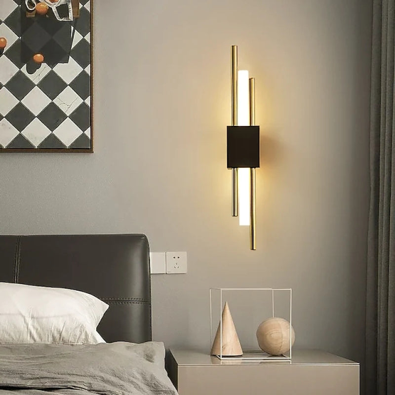 LuminArt - Stilvolle Schwarz/Gold LED-Leuchte