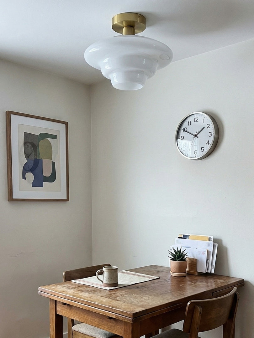 Plafonnier fixe Art Déco en verre laiteux