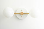 Cargar imagen en el visor de la Galería, Glorica Glass Vanity Light - Modern Brass Wall Sconce for Bathroom Style
