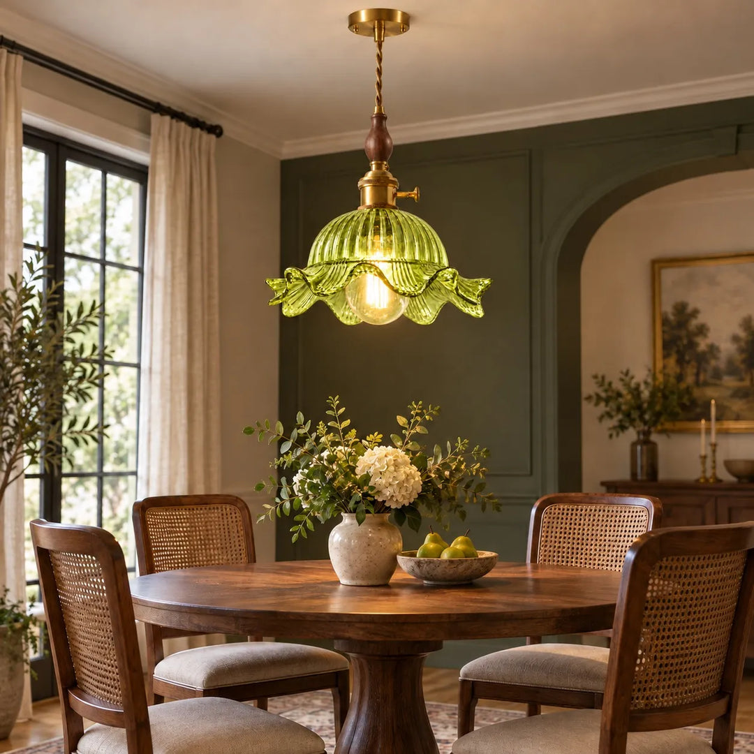 Vintage Wavy-Edge Glass Pendant Lamp