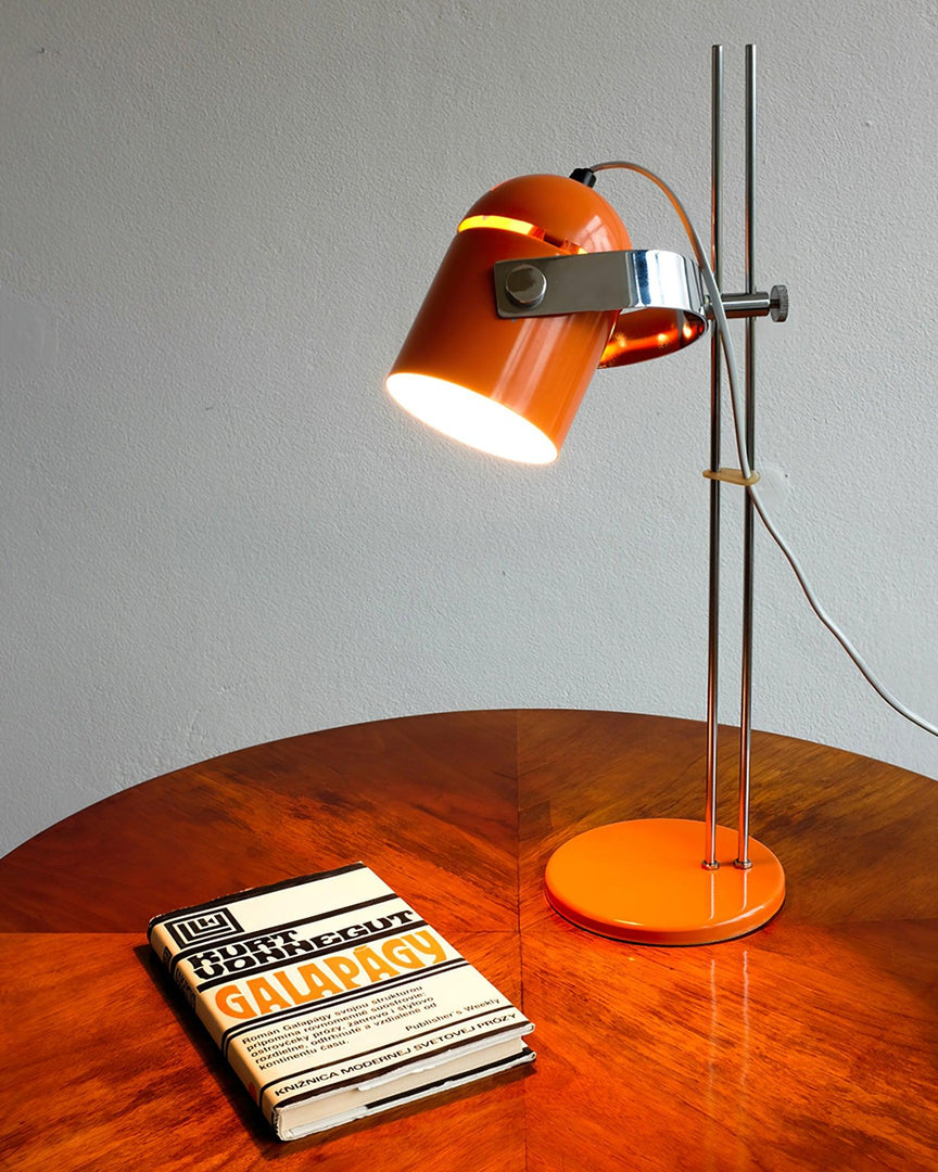 Adjusta Hebbare Schreibtischlampe