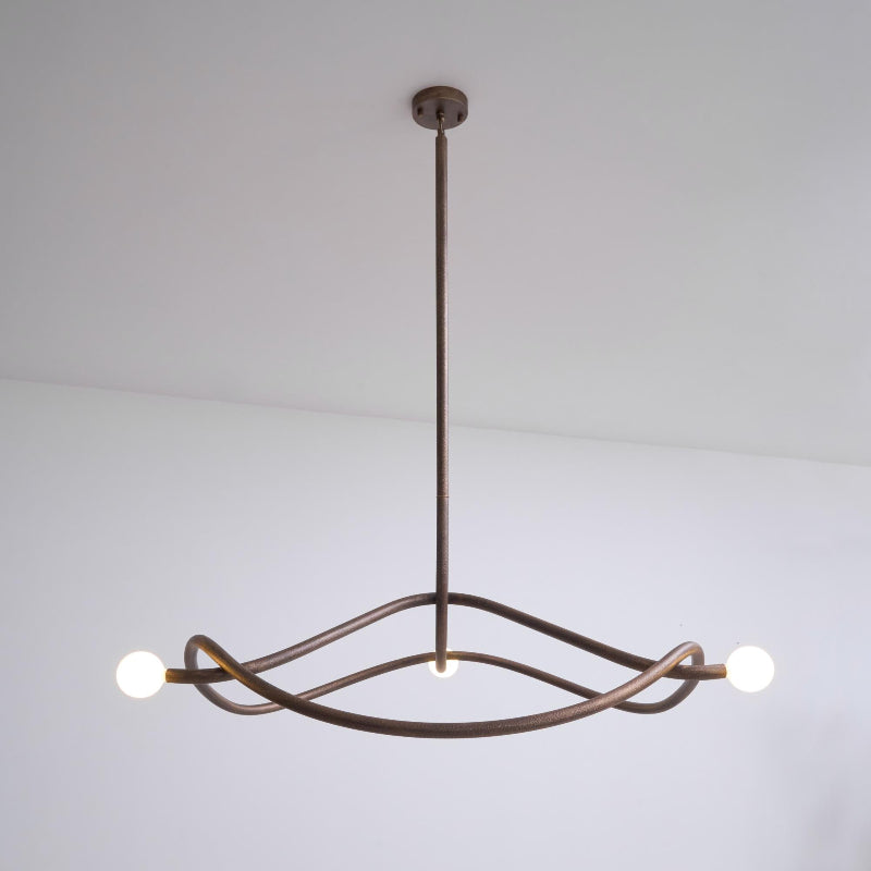 Lustre Tryst