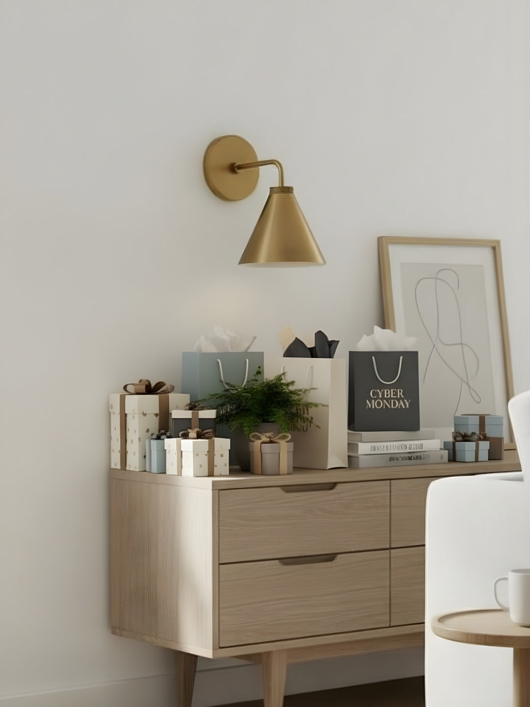 Applique murale conique conique en métal noir ou laiton – Design rétro 