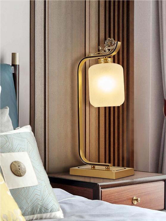 New Chinese Style Full Copper Lotus Chri Alabaster Table Lamp