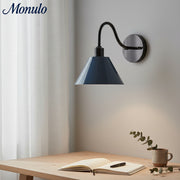 Applique murale contemporaine en métal effilé Narix pour couloirs et chambres