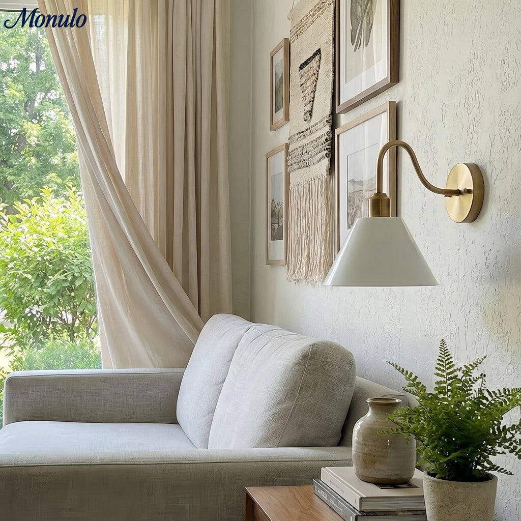 Narix Verjüngte Metall-Wandleuchte im zeitgenössischen Stil für Flure und Schlafzimmer