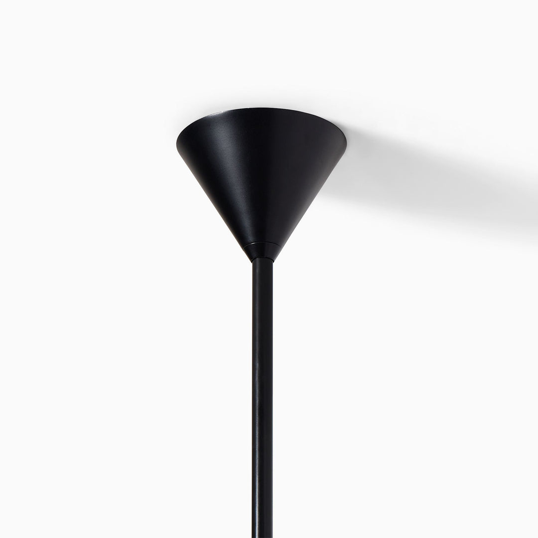 Lámpara de araña de metal con pantalla cónica Brivana: lámpara de comedor minimalista lineal