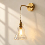 Cargar imagen en el visor de la Galería, Glass Flower Vase Pendant Light