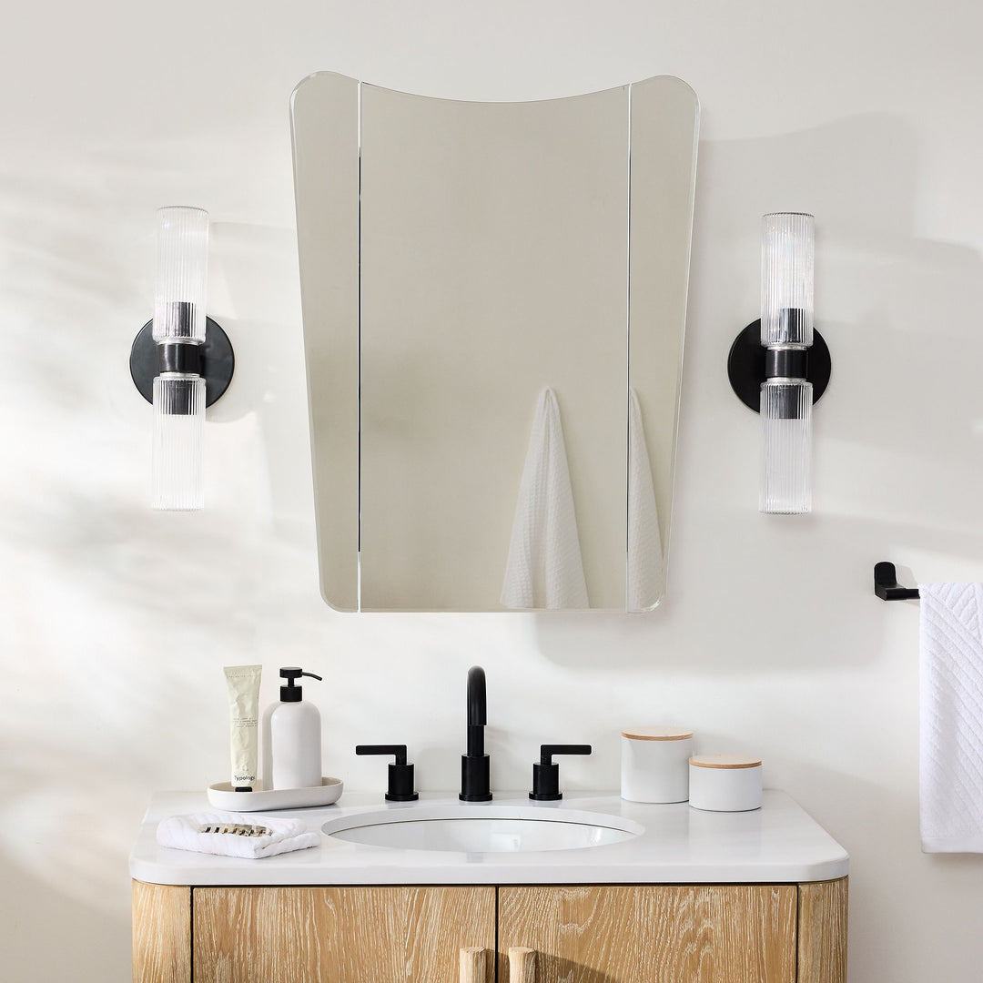 Applique murale Rivora en tube de verre strié – Luminaire double tube en laiton cannelé