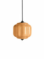 Cargar imagen en el visor de la Galería, Lámpara colgante Eloise de vidrio lechoso festoneado de inspiración vintage: lámpara de acento moderna para cocina y dormitorio.
